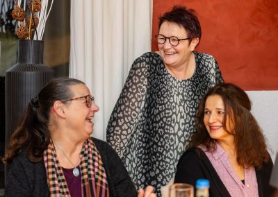 Mitglieder der Unternehmerinnen-Lounge Dorsten beim Networking Ramirez